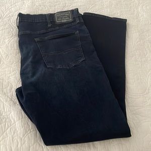 Deep Blue Signature Levi Strauss Gold Slim Fit 40 X 32